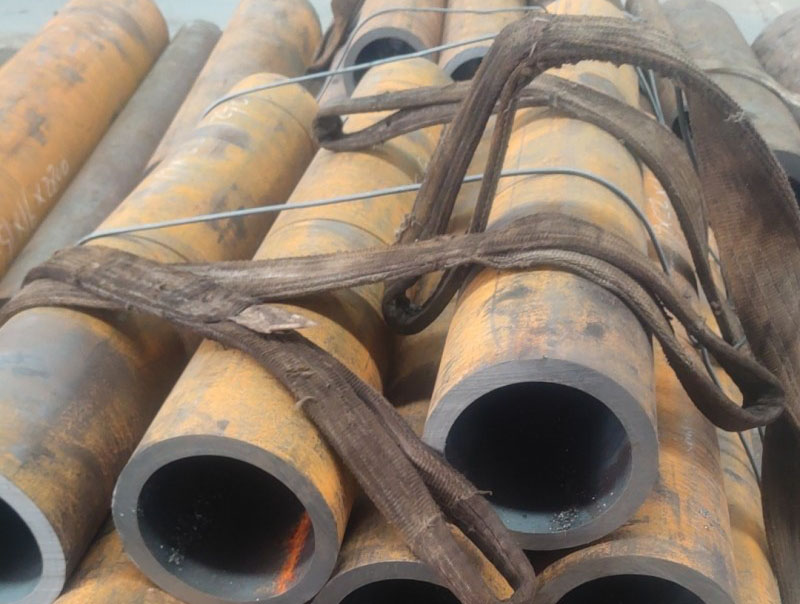 翁牛特15CrMoG无缝钢管切割