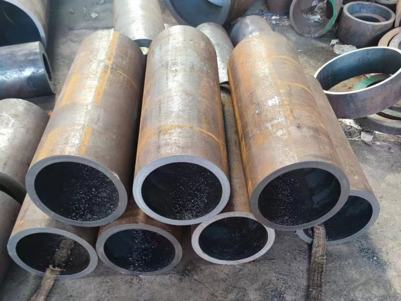 翁牛特12Cr1MovG无缝钢管切割